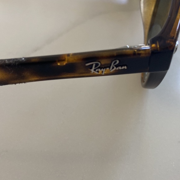New Ray-Ban sunglasses - Picture 6 of 15